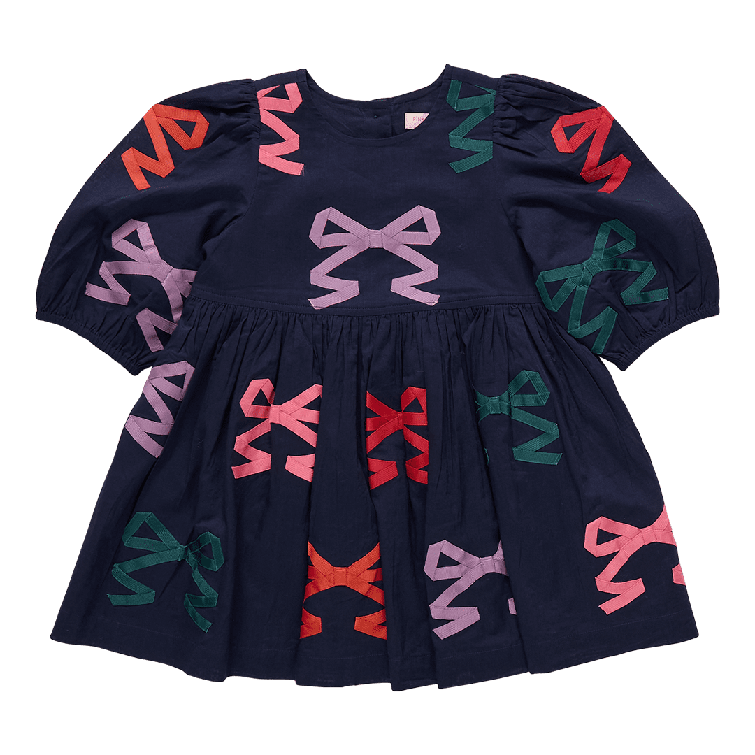FALL25_PinkChicken_03486.png
