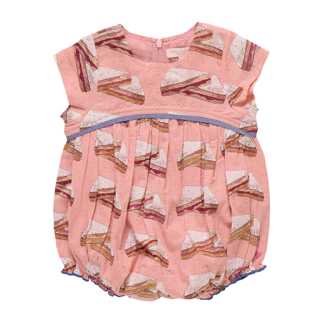 FALL25_PinkChicken_03509.png