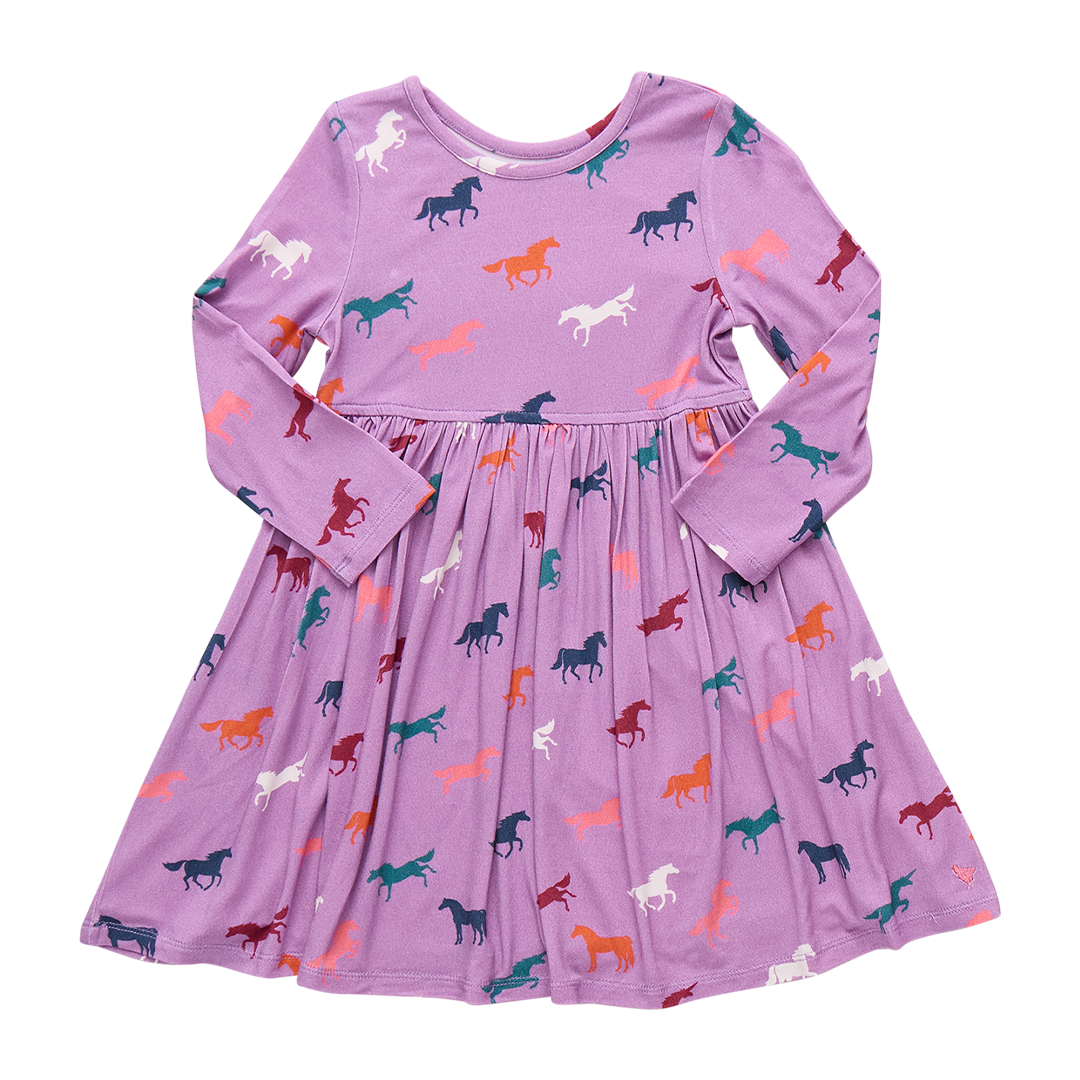 FALL25_PinkChicken_03750.png
