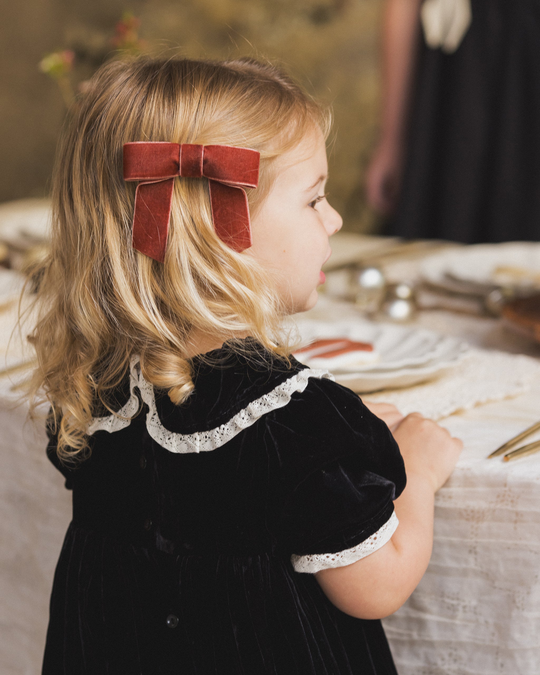 Velvet Bow
