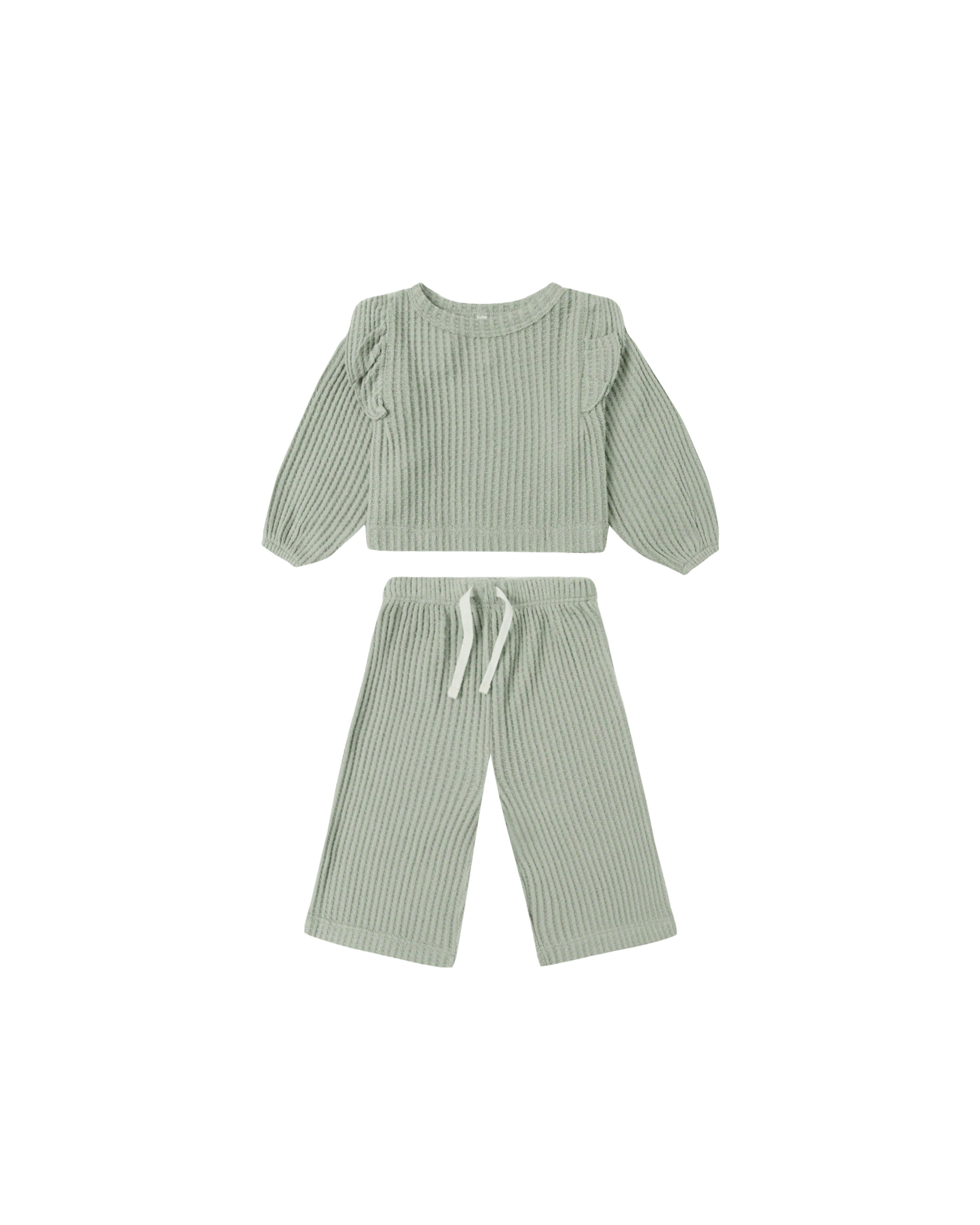 Ruffle Cozy Set