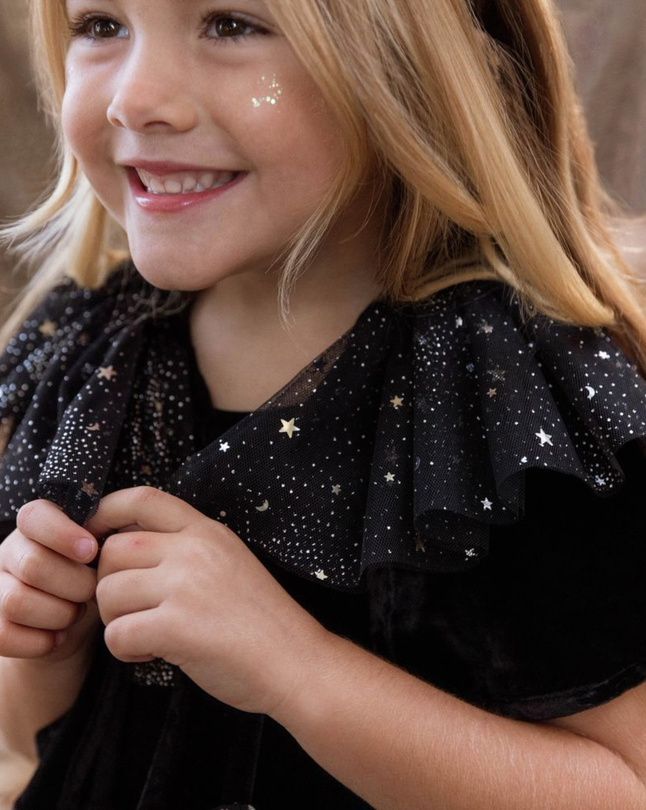 Ruffled Collar