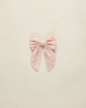 Everly Bow