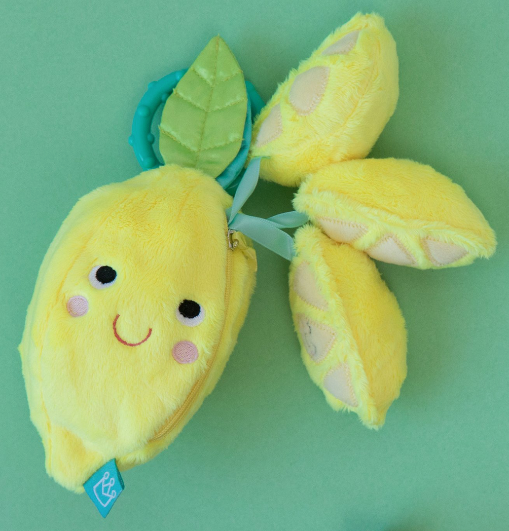 Mini Apple Farm Lemon Take Along Toy